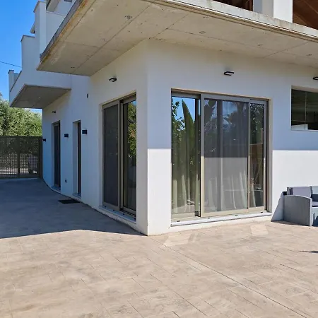 아파트 Angela Harmony Collection